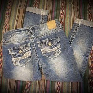 Junior's 3 Red Camel Blue Jean Denim Capris